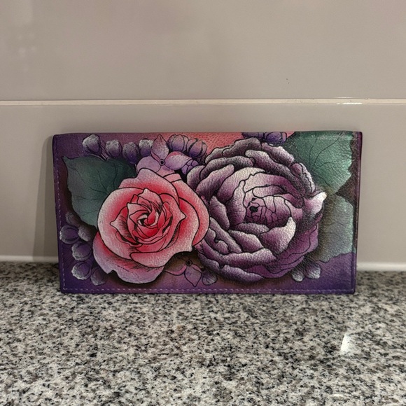 Anushka Leather Check and ID Wallet - Picture 1 of 6